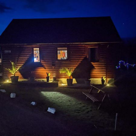 Reuben'S Highland Retreat - Arisaig Villa Exterior photo